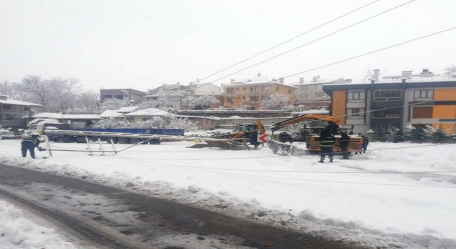 Zorlu Hava Koşullarına Karşı Mücadelemiz Devam Ediyor