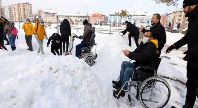 Özel Çocuklarla Özel Eğlence