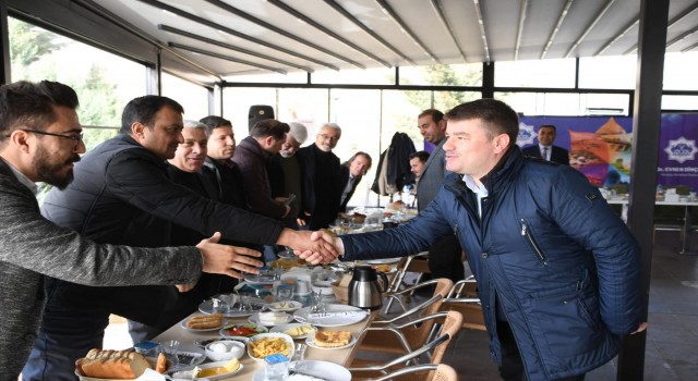 Dinçer “Eserlerimizi Ortak Akıl ve İstişare İle Gerçekleştiriyoruz”