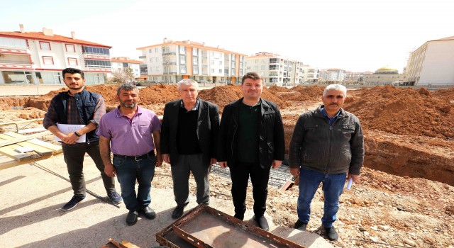 Cuma Semt Pazarı Kısa Sürede Tamamlanacak
