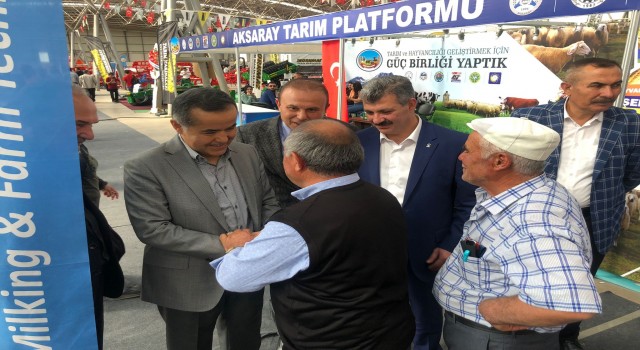 AK Heyetten Tarım Fuarına Ziyaret