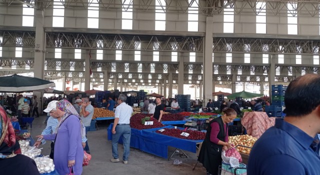 Vatandaşlar “Pazardan Eli Boş Dönüyoruz”