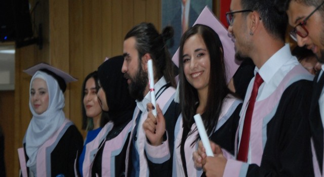 Genç İletişimciler Mezuniyet Heyecanı Yaşadı