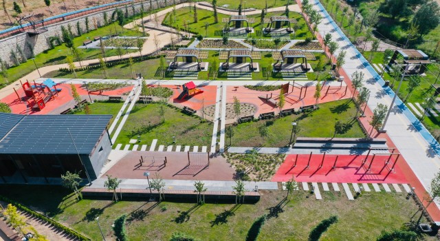 Kalanlar Millet Bahçesi Açılışa Gün Sayıyor