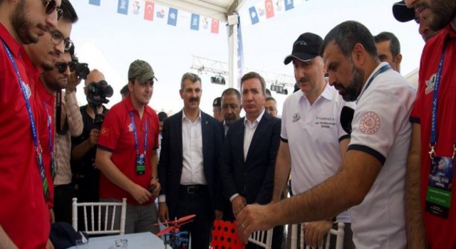 TEKNOFEST Gençliği “Yerli ve Milli” Ürünlerle İmzasını Attı
