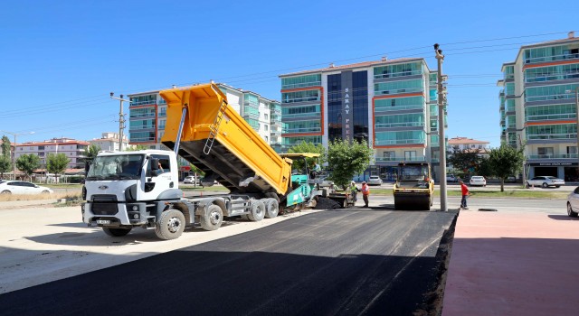 3,5 Yılda 450 Bin Ton Asfalt Serimi Gerçekleşti