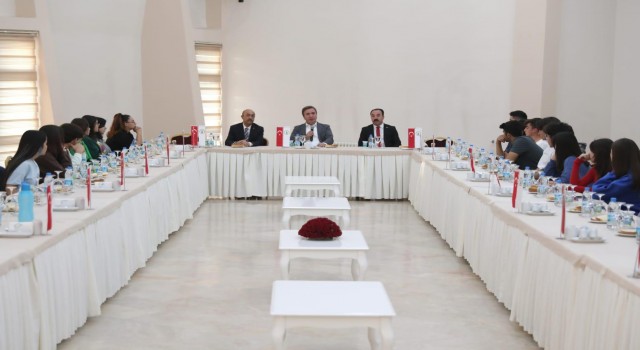Aydoğdu Liseli Gençlerle Sosyal Deney Yaptı
