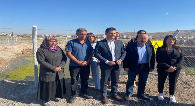 “Çocuklar Kazdığınız Temellerde Can Verirken Siz Şov ve Vatandaşı Aldatma Peşindesiniz”