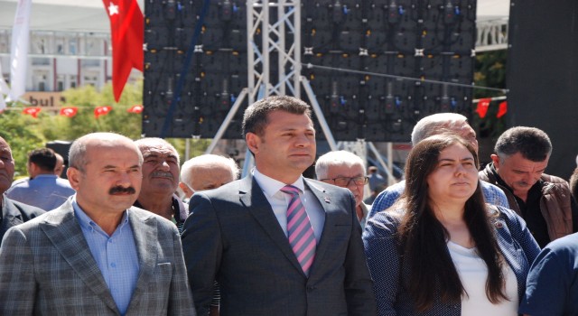 “Vatan ve Demokrasi Bizim Kırmızı Çizgimizdir”