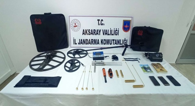 4 Defineci Daha Yakalandı
