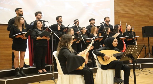 Güzel Sanatlar Öğrencilerinden Anlamlı 10 Kasım Programı