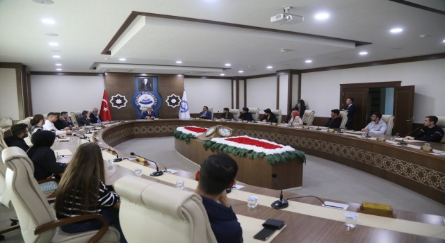 ASÜ’nün Yol Haritası Öğrencilerle Çiziliyor