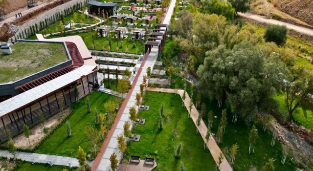 Kalanlar Millet Bahçesi Baharda Kapılarını Vatandaşlara Açacak