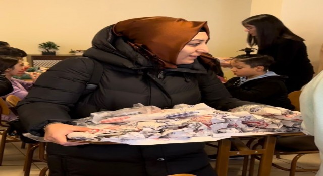 3 Bine Yakın Kebap Dağıttılar