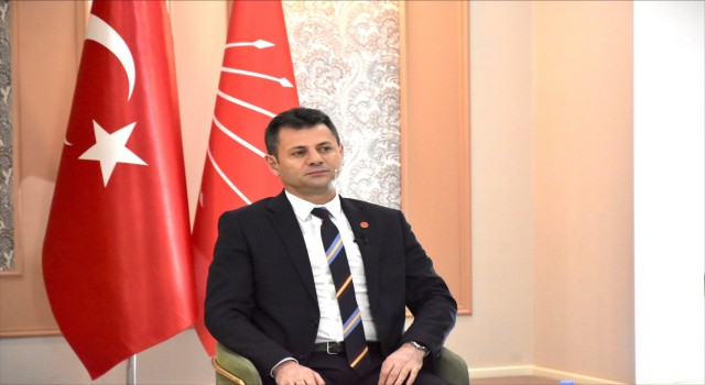 Ertürk Kamu Görevlilerini Uyardı: Siyasete Karışmayın