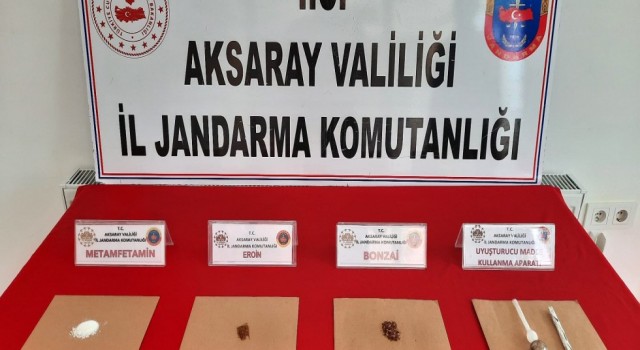 Uyuşturucudan 4 Kişiyi Daha Yakalandı