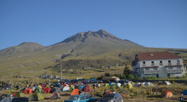 Hasandağı’na Kamp Bölgesi İstiyor