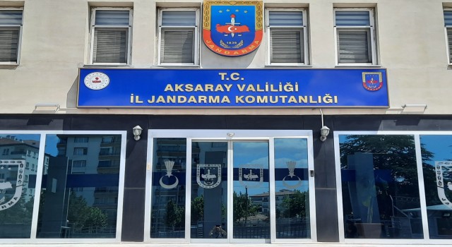 Jandarma Firari Olarak Aranan 4 Kişiyi Daha Adalete Teslim Etti