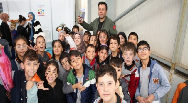 Kitap Günlerinde Aksaraylı Yazarlara Yoğun İlgi
