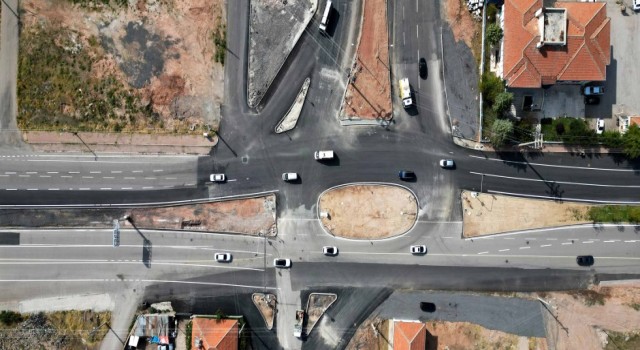 Yeni Bulvar Yolu Mesafe ve Zaman Tasarrufu Sağlıyor