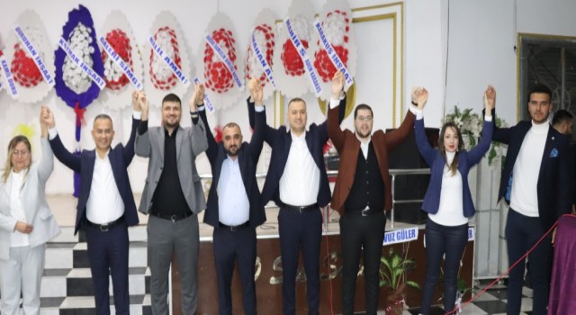 İYİ Parti’de Meclis Üyeliği Aday Adaylığını Görkemli Tören