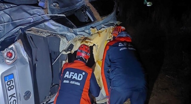 Kazada Sıkışan Yaralıları AFAD Kurtardı