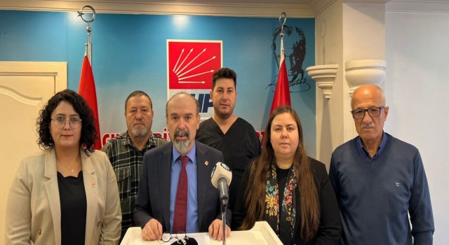 Özdemir “Bakan Tekin’i İstifaya Davet Ediyoruz”