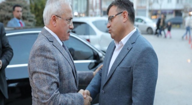 Vali Kumbuzoğlu “Üreticilerimizin Emekleri Çok Kıymetli”