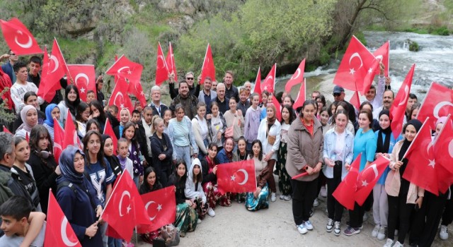 Vali Kumbuzoğlu “Turizmde Yeni Hedefimiz 2,5 Milyon”