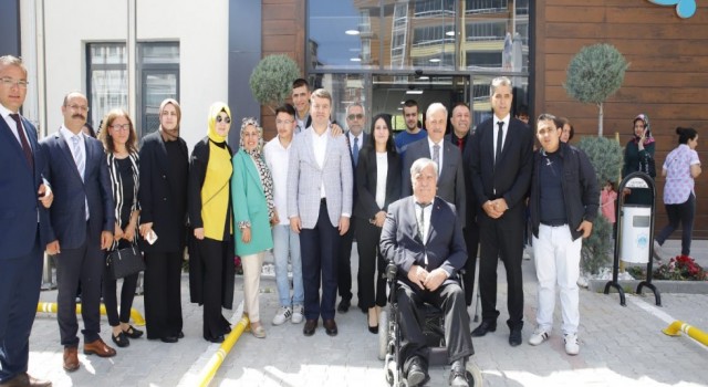 Engelsiz Merkez Tüm İhtiyaçlara Cevap Veriyor