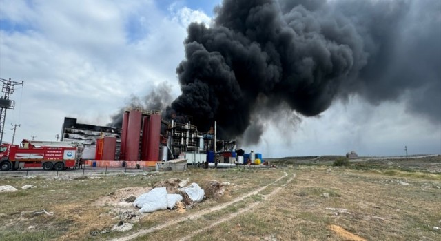 OSB’deki Fabrika Alevlere Teslim Oldu