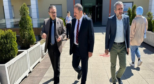 Rektör Arıbaş Bosna Hersek’i Ziyaret Etti