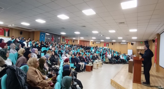 ASÜ’de Gazze Direnişi Konuşuldu