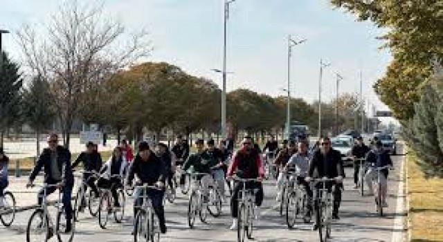 ASÜ’ye “Spor Dostu Kampüs” Ödülü