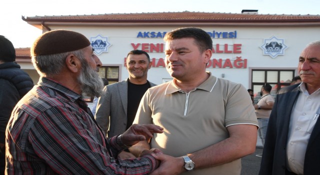 Başkan Dinçer, Bahçesaray ve Kırımlı Mahalle Sakinlerini Dinledi