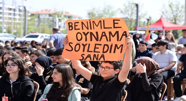 Liseler Arası Düzenlenen Yarışmalarda Ödüller Sahibini Buldu