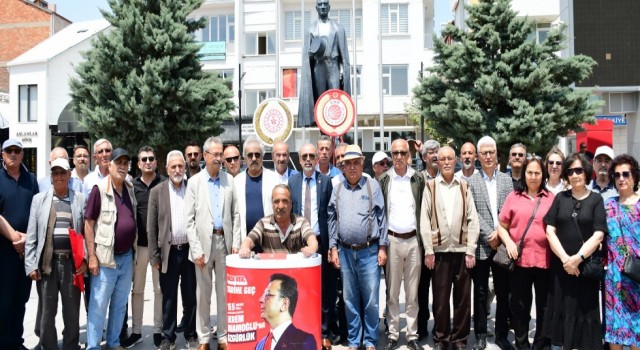 Özdemir “Bugünün Gençlerine 1927’nin Gençlerinden Daha Fazla Görev Düşüyor”