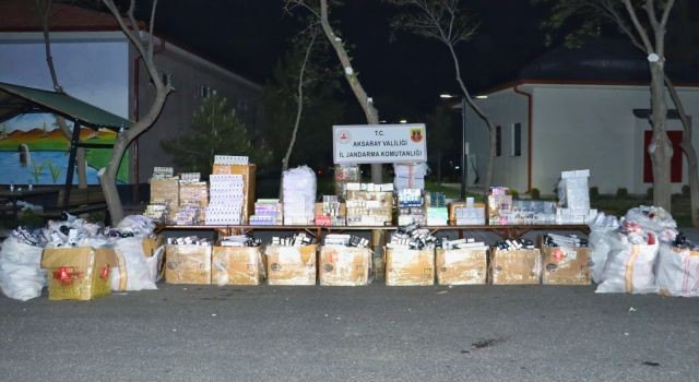 TIR’daki Kaçakçılık Jandarma Engeline Takıldı