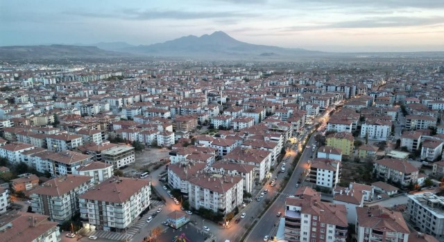 15 Bin Yabancımız Var