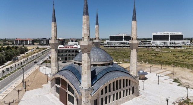 Hasta Yakını Konuk Evi ve Külliyesi Projesine Son Dokunuşlar Yapılıyor