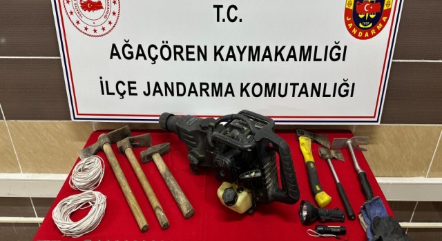 Jandarmadan Definecilere Suçüstü Baskın