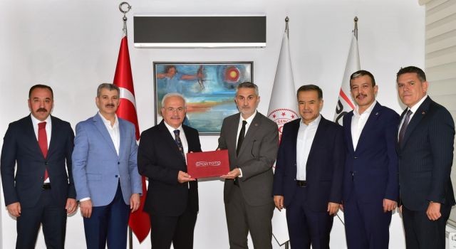 Spor Tesisleri İçin İmzalar Atıldı