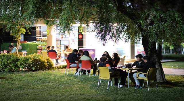 TOKİ - GENÇ OSMAN KAFE AÇILDI