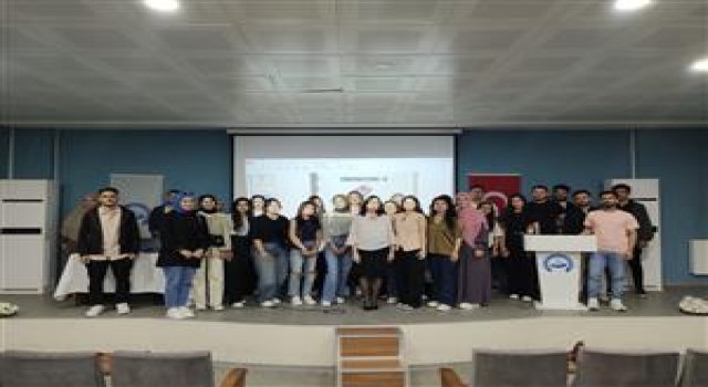 “Sahnede Matematik” Projesi TÜBİTAK’tan Destek Aldı