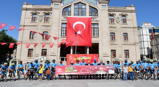 “Şehitlerimiz İçin Pedal Çeviren Her Bir Sporcumuzda Kahramandır”
