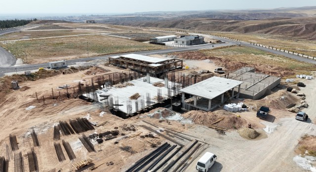 Yeni Şehir Mezarlığı’nda Külliye İnşaatı Hızla Yükseliyor