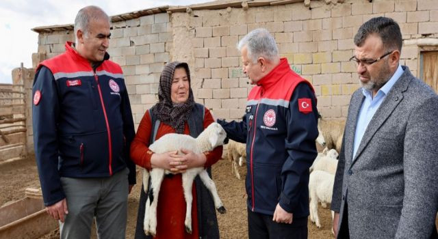 Köyünde Yaşamak İsteyene Dev Destek