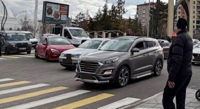 TÜİK Verileri “Acil Tedbir” Diyor! 1 Yılda Trafiğe 14 Bin 496 Araç Daha Eklendi