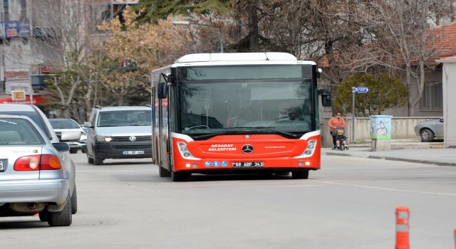 Bayramda, Kırmızı Otobüsler Ücretsiz