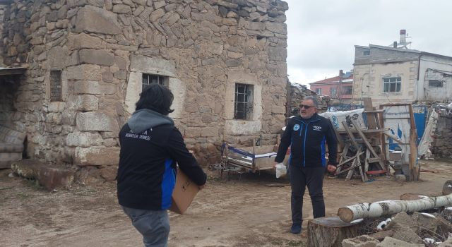 Gurbetten Sılada İhtiyaç Sahibi Hanelere Yardım Eli